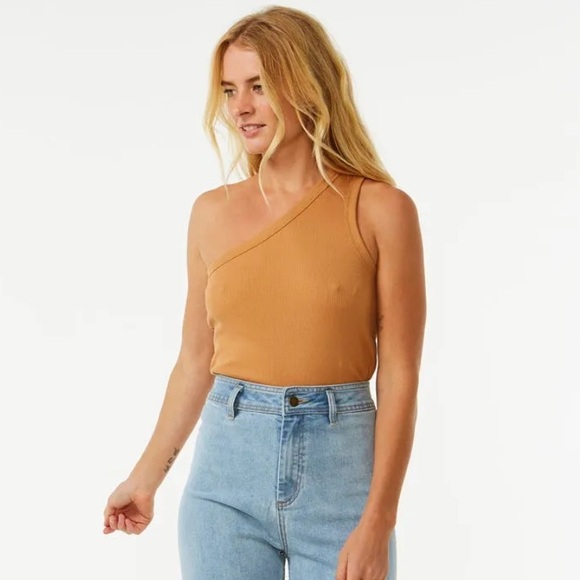 Ripcurl Asymmetrical Ribbed Tank - Picture 4 of 4